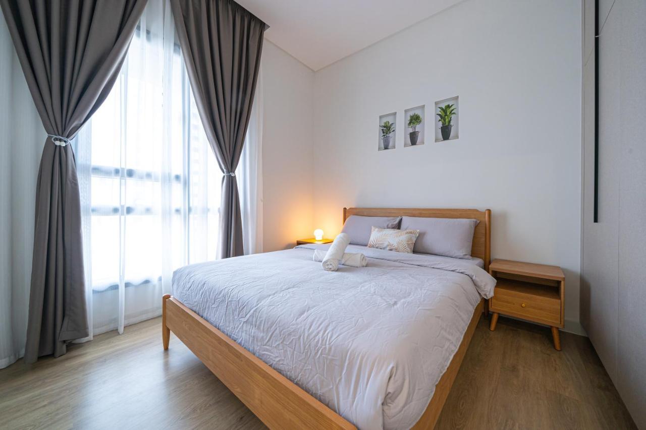 Apartment Cozy 2b2b W Pool - 6 Pax - 5 Min To Mid Valley Megamall